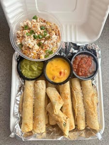 Chicken Taquitos (1/2 dozen)